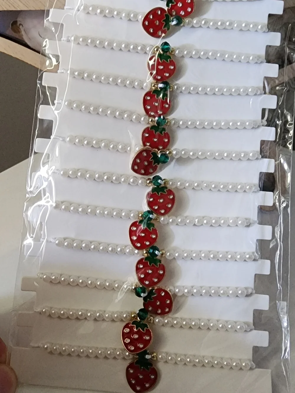 12 Pcs 🍓✨️Kids Strawberry Pearl Bracelet - Red